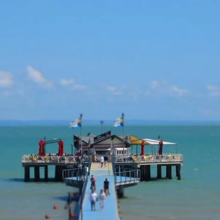 Large Row House With Private Fenced Garden For 10 Guests In Lignano Pineta Lignano Sabbiadoro